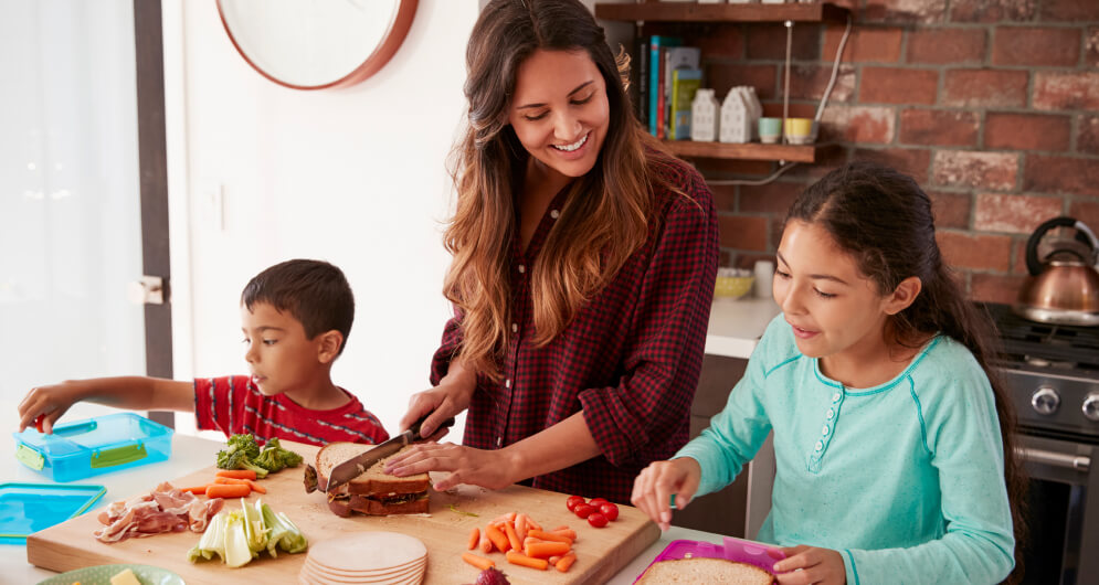 3 Easy Meal Planning Tips for Busy Parents